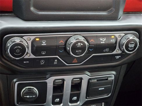 Used 2020 Jeep Wrangler Rubicon image 15