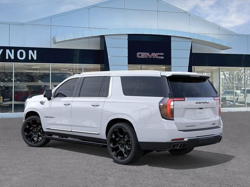 New 2026 GMC Yukon XL Denali w/ Denali Reserve Package AWD/4WD image 3