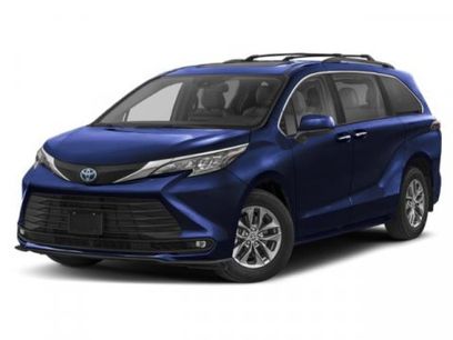 New 2025 Toyota Sienna XLE