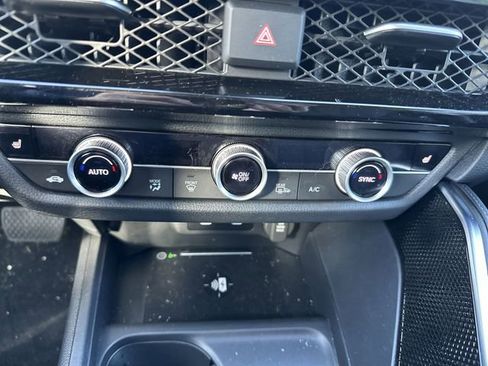 Used 2025 Acura ADX AWD image 20