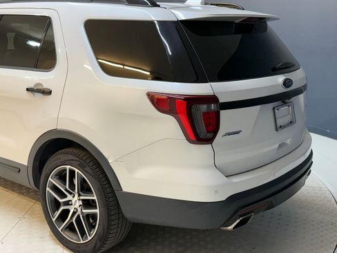 Used 2016 Ford Explorer Sport w/ Equipment Group 401A image 23