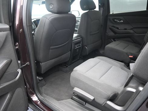 Used 2023 Chevrolet Traverse LT AWD/4WD image 29