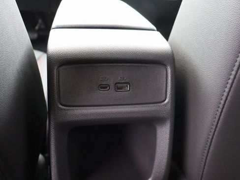 New 2026 Chevrolet Trax RS w/ Sunroof Package image 23