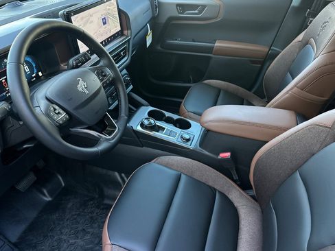 New 2025 Ford Bronco Sport Outer Banks w/ Sasquatch Outer Banks Package image 9