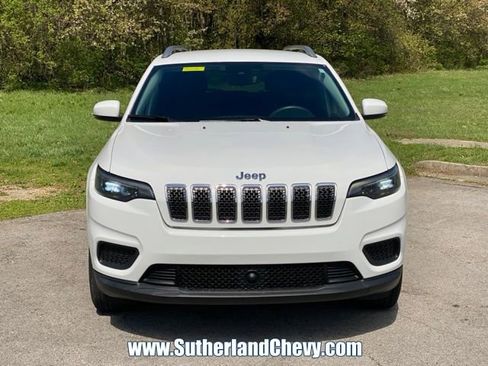 Used 2021 Jeep Cherokee Latitude image 2