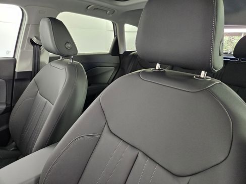 New 2026 Audi Q3 quattro 2.0T AWD/4WD image 18