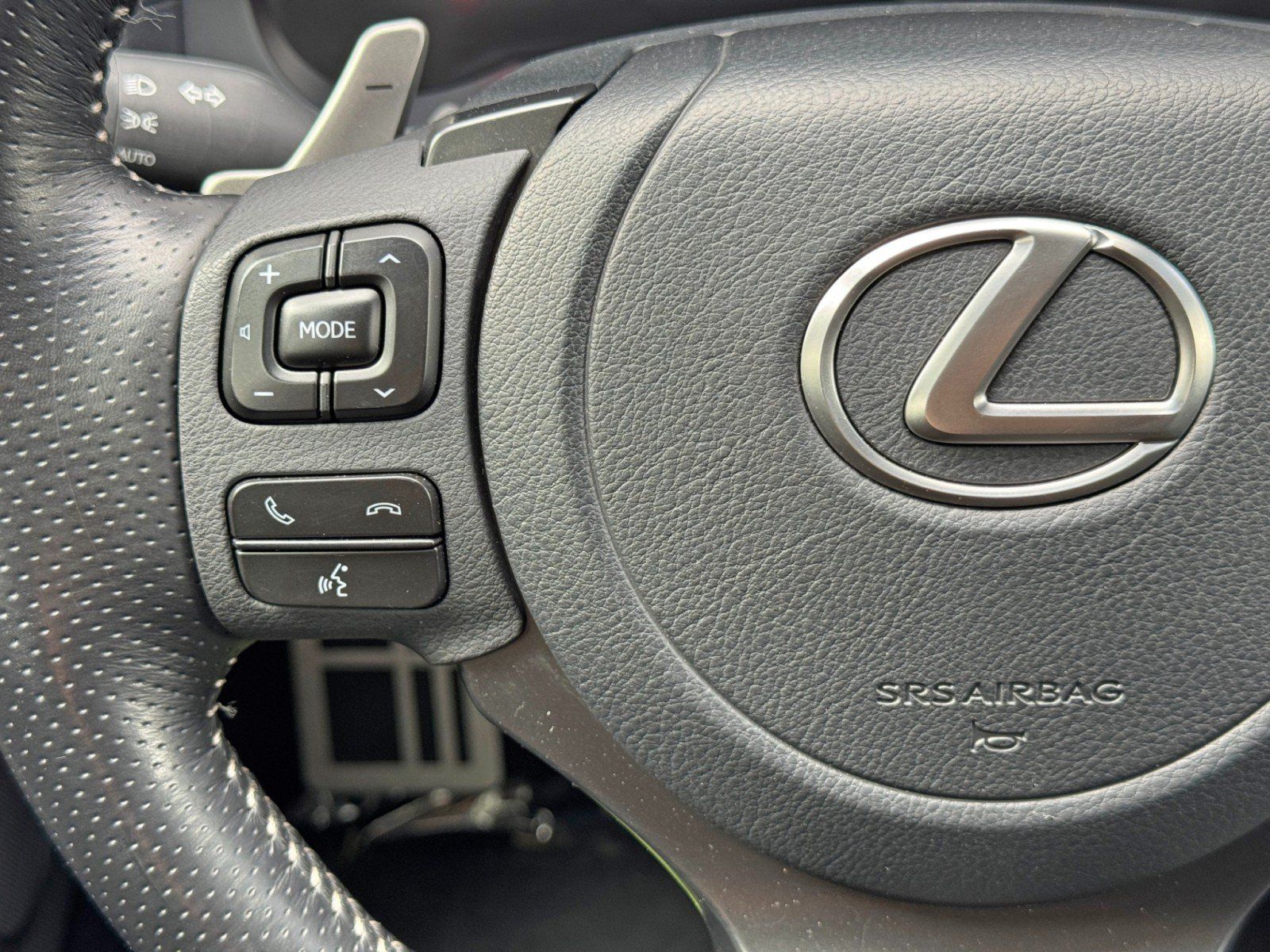 Used 2024 Lexus IS 350 F Sport w/ Navigation Package RWD image 23
