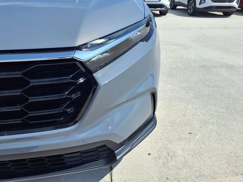 Used 2026 Honda CR-V EX image 16