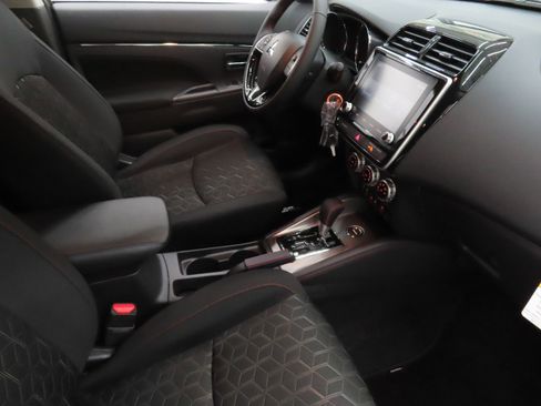 New 2026 Mitsubishi Outlander Sport LE AWD/4WD image 23