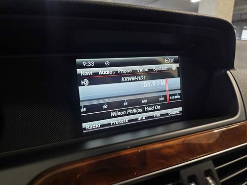 Used 2013 Mercedes-Benz C 300 Sport image 15