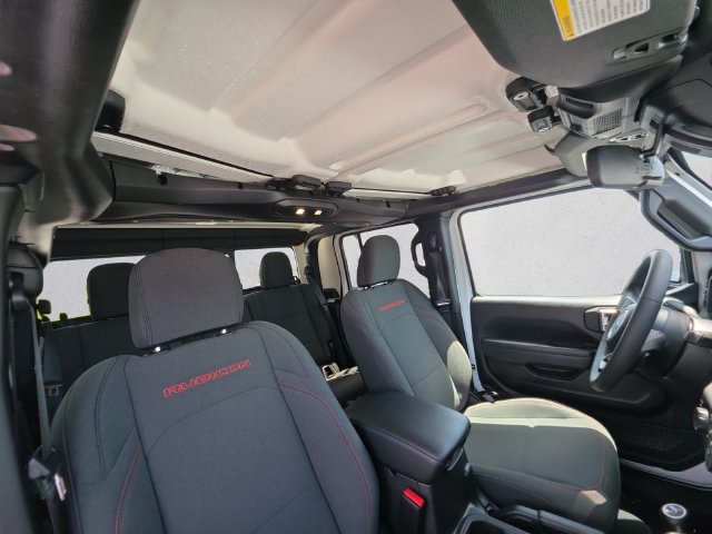 Used 2026 Jeep Gladiator Rubicon w/ Steel Power Dome Hood Package AWD/4WD image 20