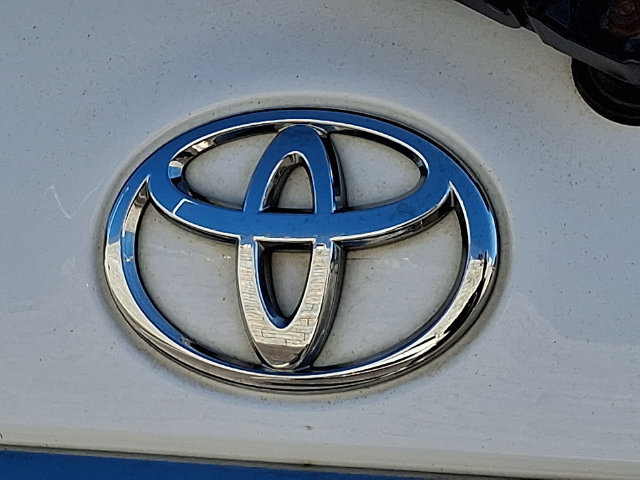 Used 2014 Toyota Sequoia Limited AWD/4WD image 28