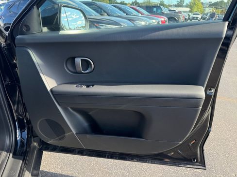 New 2025 Hyundai Ioniq 5 SEL image 27