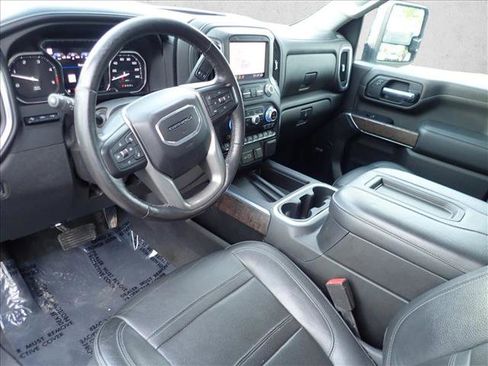 Used 2022 GMC Sierra 3500 Denali w/ Denali Ultimate Package AWD/4WD image 9