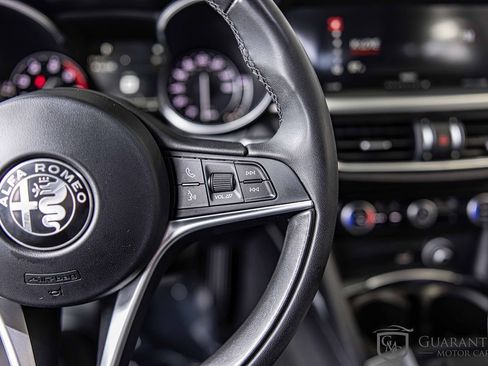 Used 2018 Alfa Romeo Stelvio Sport w/ Cold Weather Package image 27
