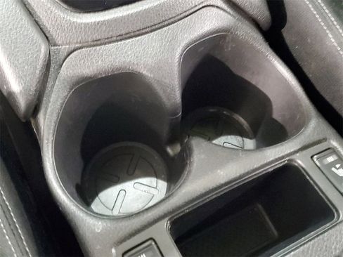 Used 2019 Nissan Rogue SV w/ Premium Package image 25