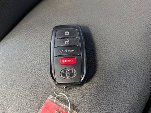 Certified 2025 Toyota Camry SE FWD image 27