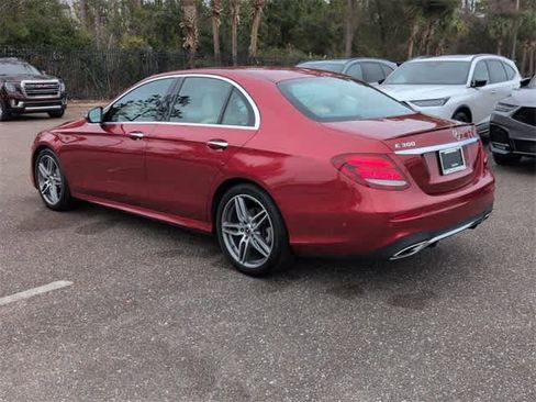 Used 2019 Mercedes-Benz E 300 image 6