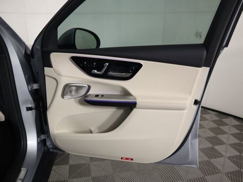 Certified 2025 Mercedes-Benz GLC 300 image 26