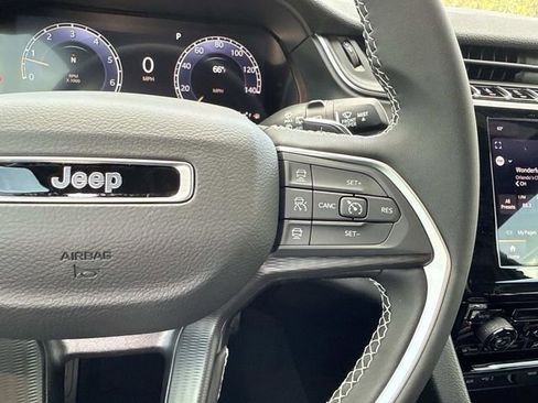 New 2025 Jeep Grand Cherokee Laredo X image 16