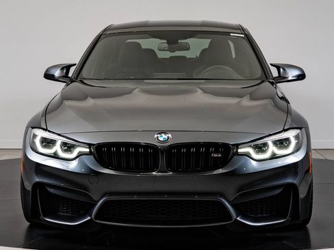 Used 2018 BMW M3 RWD image 2