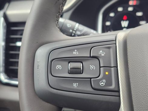 New 2026 GMC Sierra 2500 Denali w/ Denali Reserve Package image 13