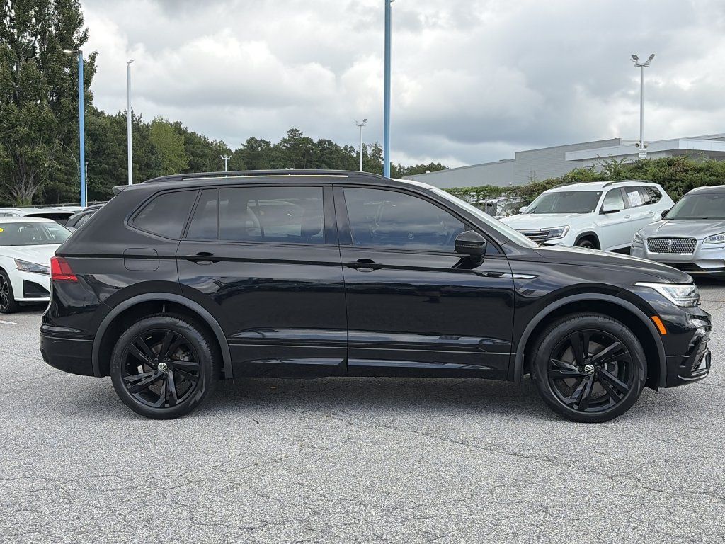 Used 2023 Volkswagen Tiguan SE R-Line FWD image 25