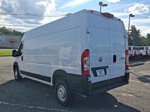 Used 2026 RAM ProMaster 2500 w/ Convenience Group FWD image 28