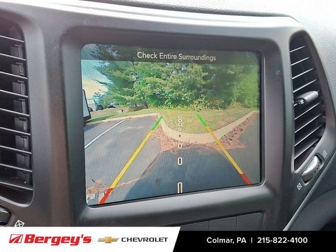 Used 2014 Jeep Cherokee Limited AWD/4WD image 20