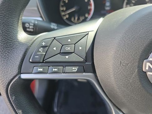 Used 2024 Nissan Altima 2.5 SV image 18