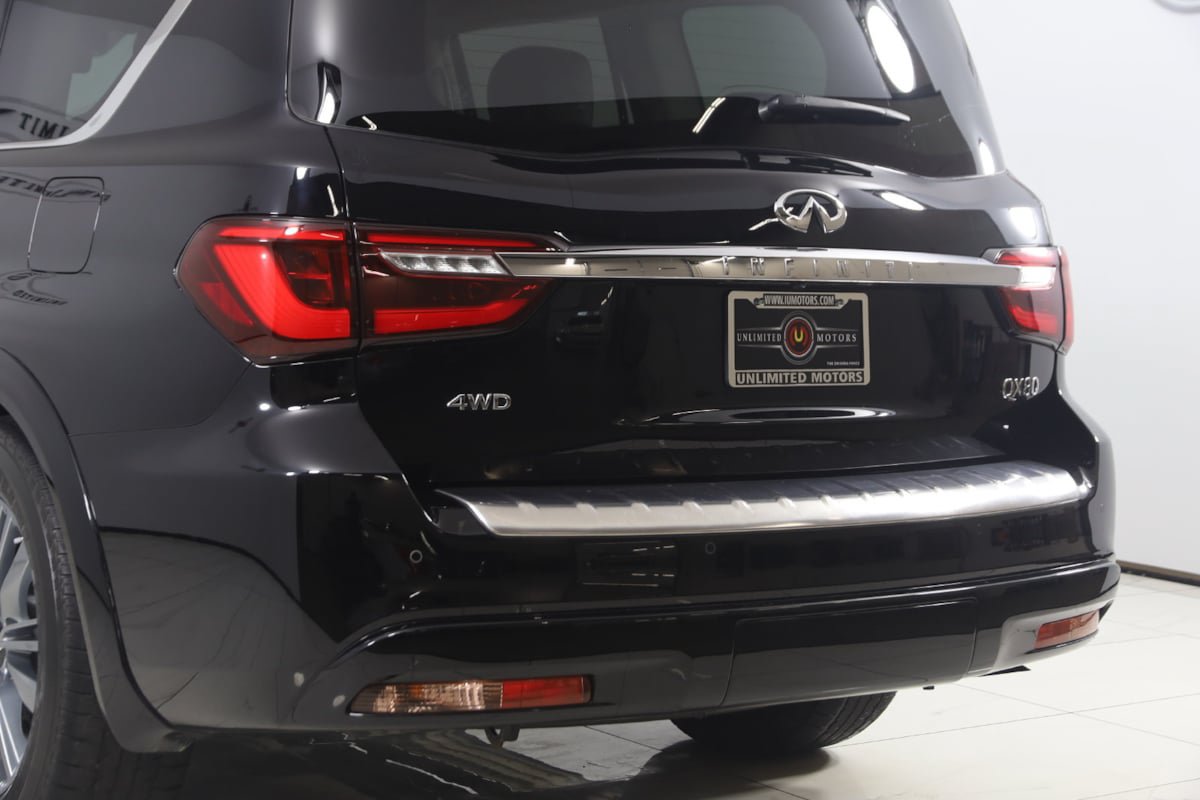 Used 2022 INFINITI QX80 Luxe w/ Cargo Package AWD/4WD image 24
