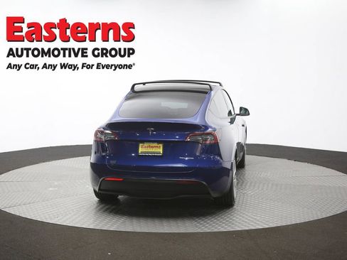 Used 2021 Tesla Model Y Long Range AWD/4WD image 34