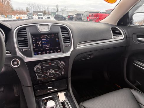 Used 2023 Chrysler 300 Touring L w/ Popular Equipment Group image 15