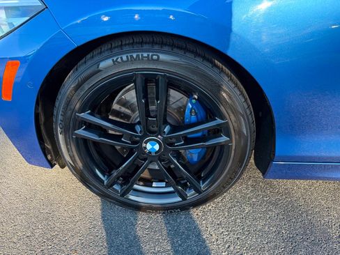 Used 2018 BMW M240i Coupe image 21