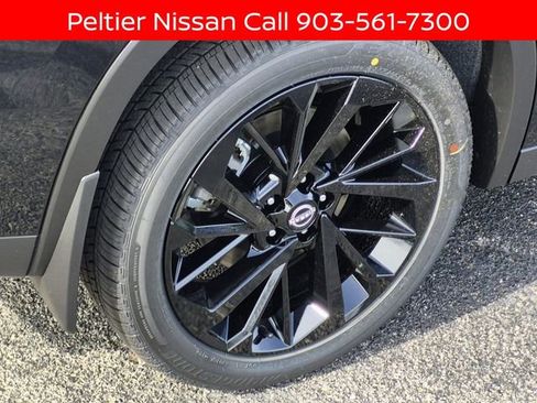 New 2026 Nissan Rogue SL AWD/4WD image 5