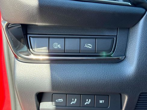 Certified 2025 MAZDA CX-30 AWD 2.5 S w/ Premium Package image 29