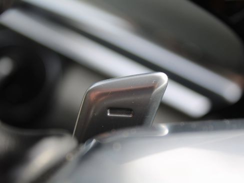 Used 2018 Porsche Panamera 4S image 29