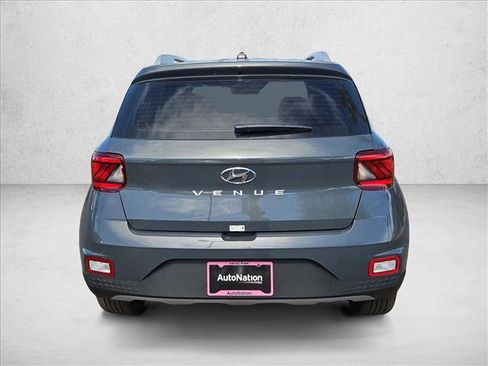 New 2026 Hyundai Venue SEL image 8
