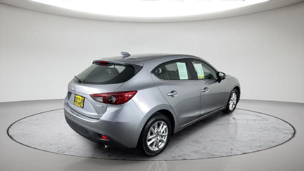 Used 2014 MAZDA MAZDA3 i Grand Touring FWD image 7