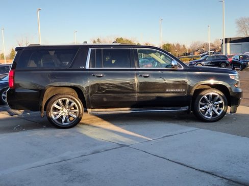 Used 2016 Chevrolet Suburban LTZ image 17