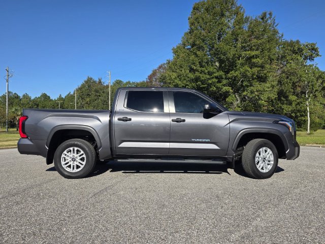 Used 2025 Toyota Tundra SR5 w/ SR5 Convenience Package AWD/4WD image 36