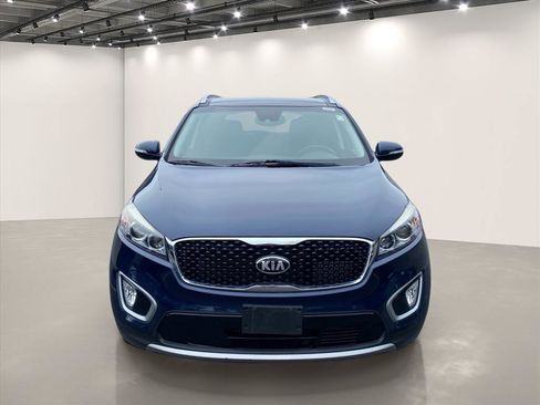 Used 2018 Kia Sorento EX w/ EX Advanced Touring Package AWD/4WD image 2