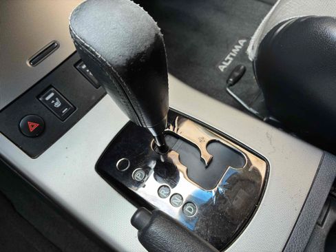 Used 2006 Nissan Altima SE-R w/ (K92) Protection Pkg FWD image 25