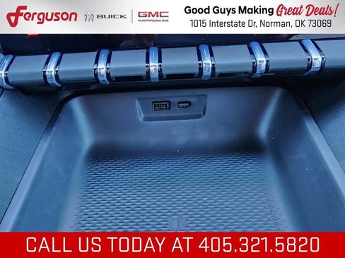 New 2026 GMC Terrain AT4 w/ Convenience Package III AWD/4WD image 31