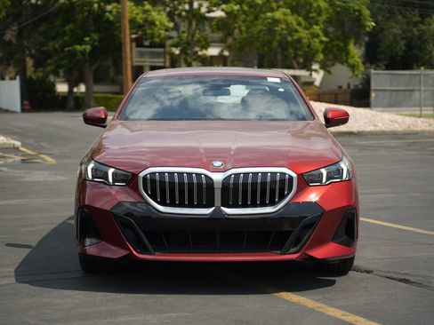 New 2027 BMW 540i xDrive w/ M Sport Package AWD/4WD image 8