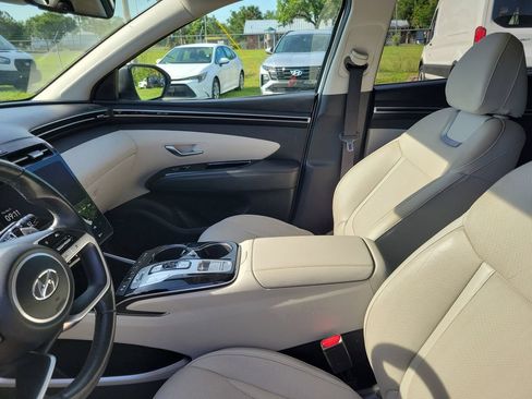 Used 2024 Hyundai Tucson Limited FWD image 15
