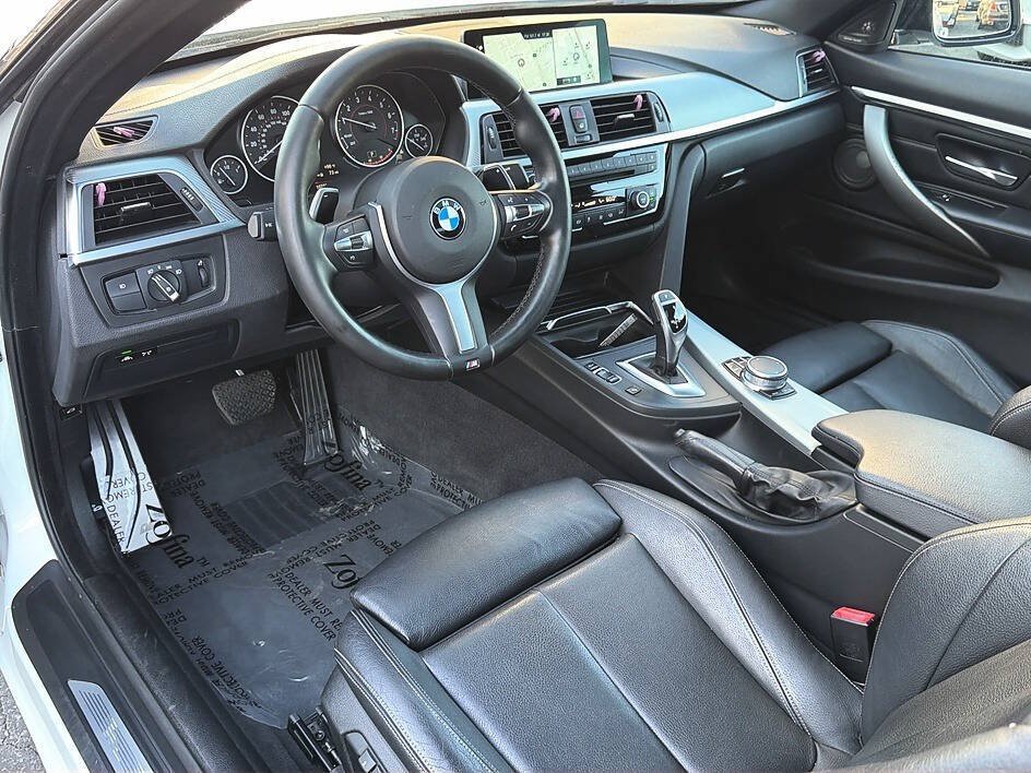 Used 2018 BMW 430i Coupe w/ M Sport Package RWD image 5