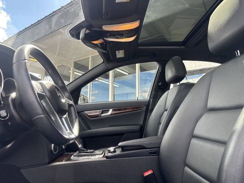 Used 2014 Mercedes-Benz C 250 Sedan image 31