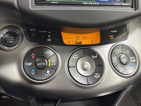 Used 2009 Toyota RAV4 Limited image 20