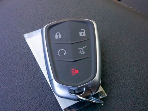 Certified 2025 Cadillac XT6 Premium Luxury w/ Technology Package image 43